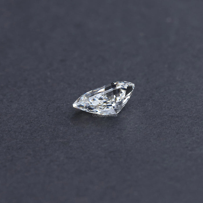 Pear Lab Grown Diamond With 1.50 Carat 