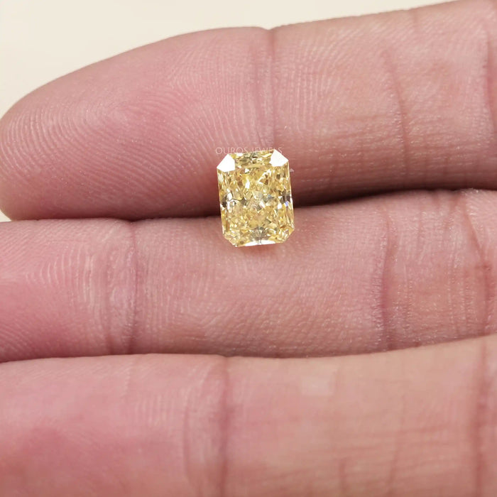 fancy radiant cut diamond