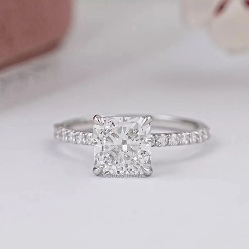 front view of square radiant-cut lab-grown diamond solitaire accent wedding ring