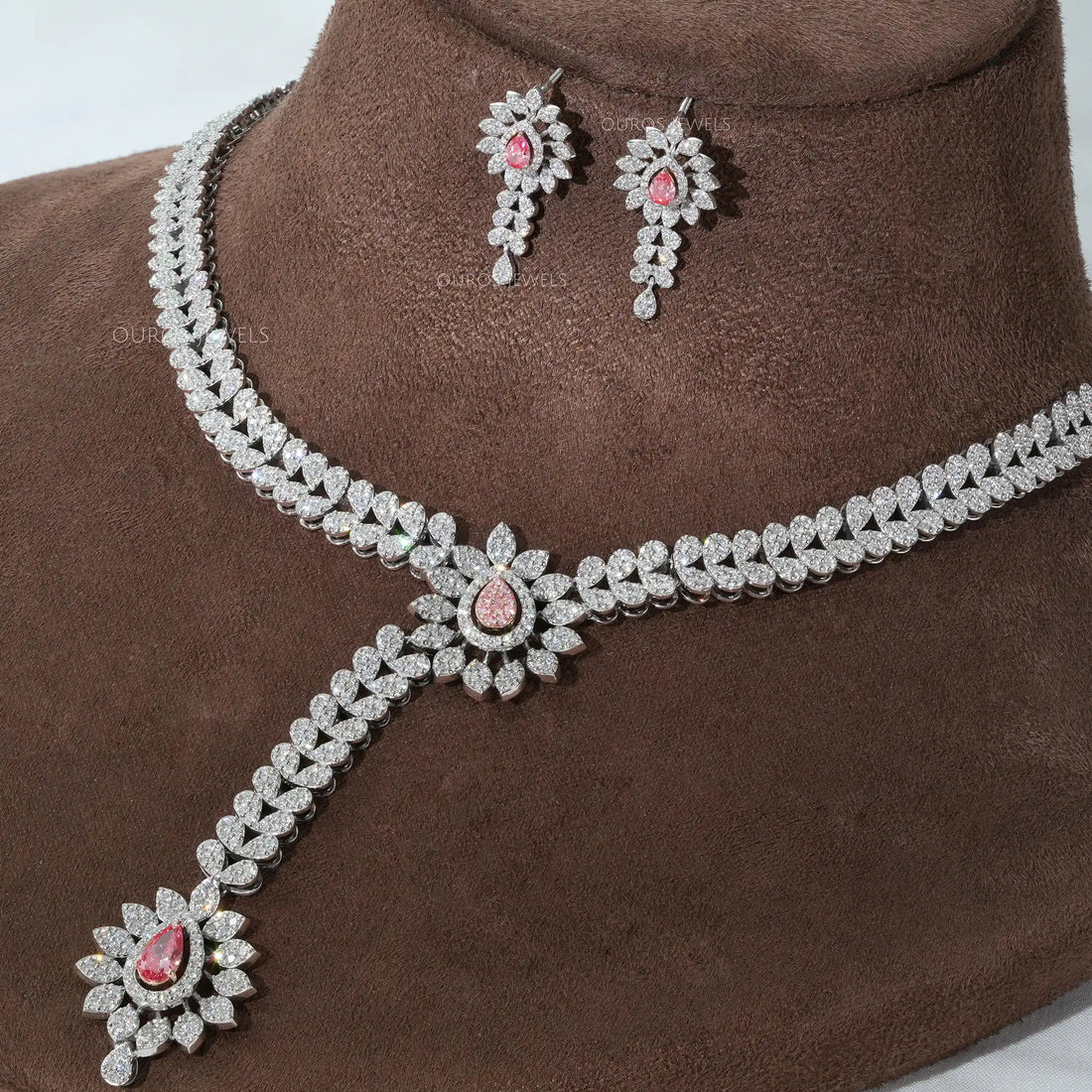 Pear And Round Cut Lab Grown Diamond Necklace Set Necklaces