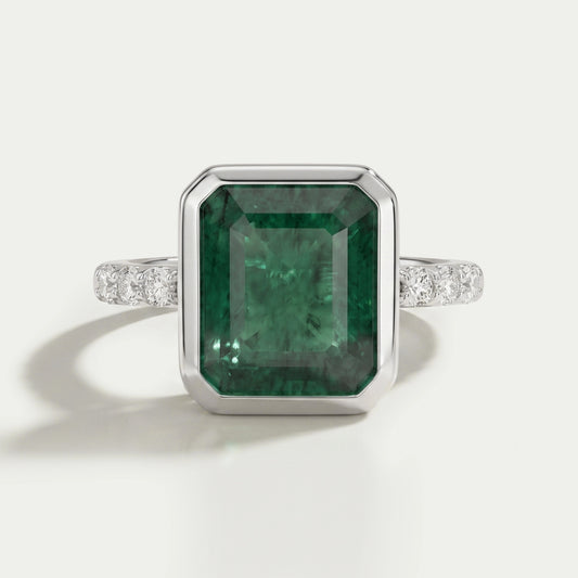 Asscher Cut Emerald Gemstone Bezel Set Ring Ring