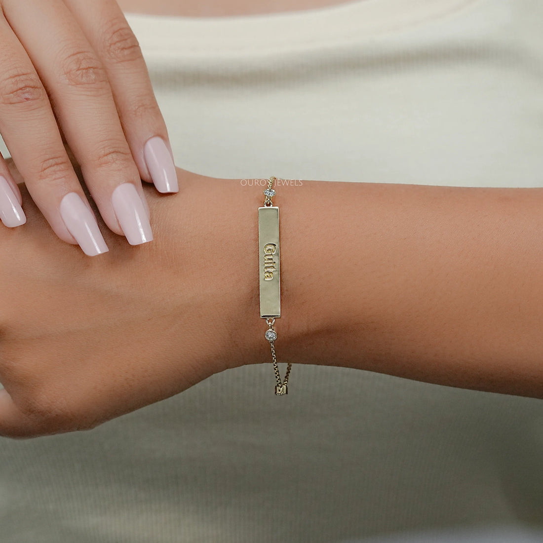 Guita Customize Bar Chain Bracelet Bracelet