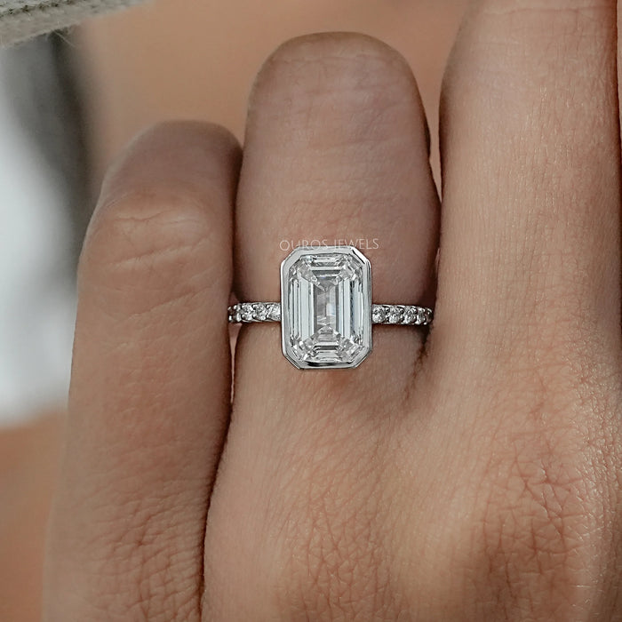 Bezel Set Emerald Lab Diamond Solitaire Accent Ring