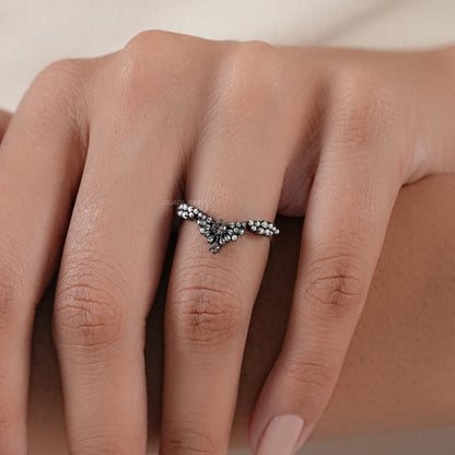 Rose Cut Round Diamond Cluster Curved Ring Ring