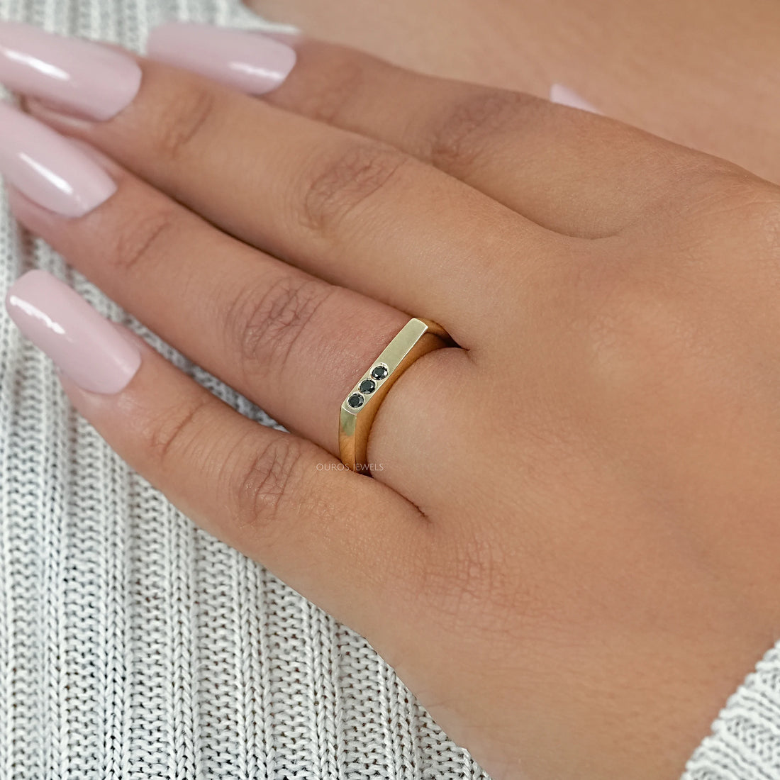 Black Round Diamond Flush Set Signet Ring Ring