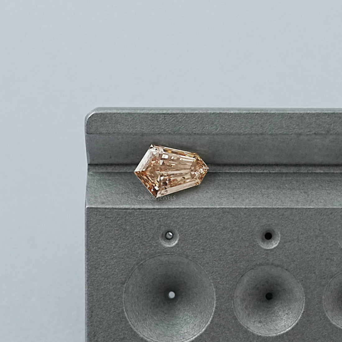 Brown Step Cut Shield Diamond Loose Loose