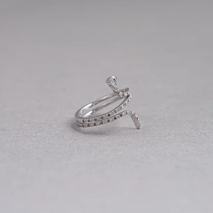 Round Snake Brown Diamond Ring