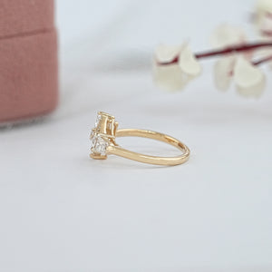 Round Cut Diamond Anniversary Ring In Step Cut Arrow Shape