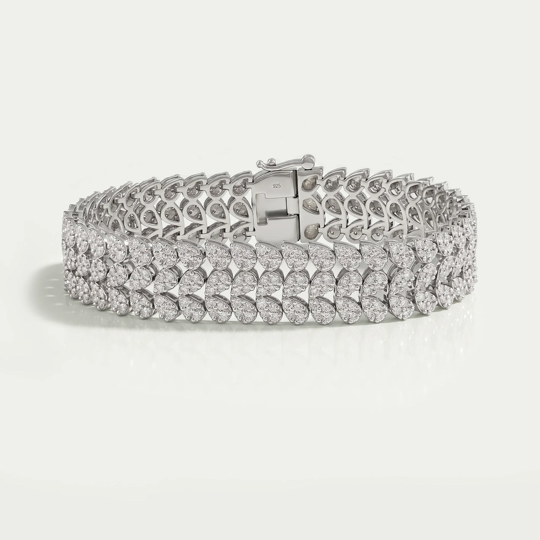 Cluster Diamond Wide Bracelet Bracelet