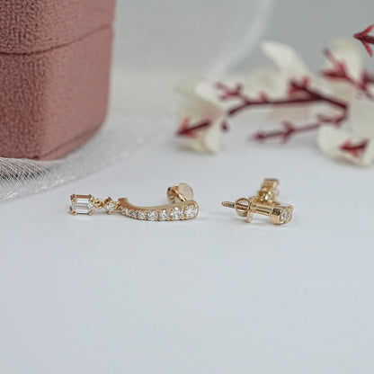 Emerald Drop and Round Cut Diamond Dangle Earring Earring