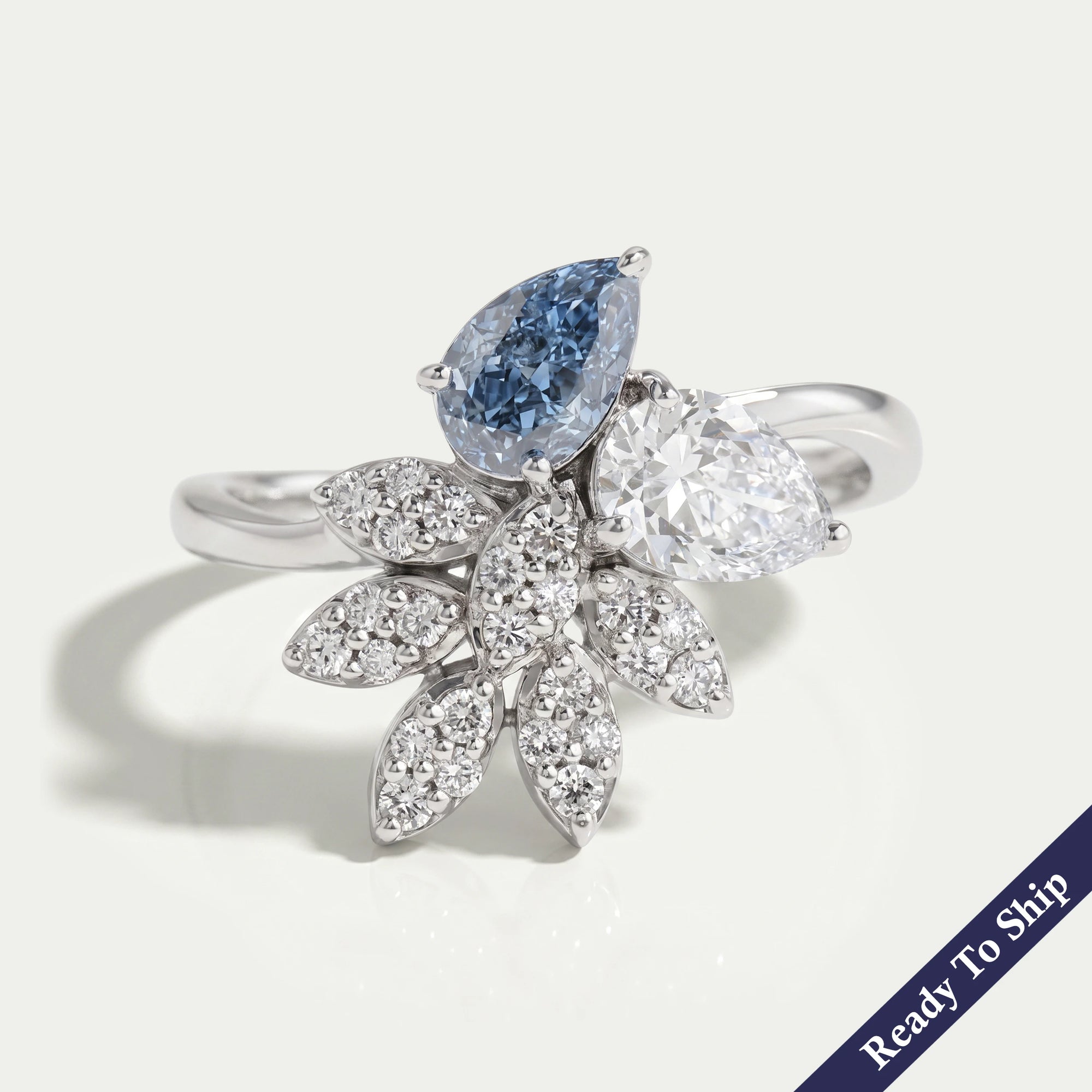 Flower Shape Blue Pear And Round Cut Cluster Diamond Ring Ring