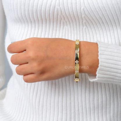 Round Diamond Flush Setting Gold Bangle