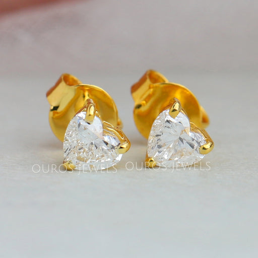 front view heart shape lab diamond stud earrings yellow gold