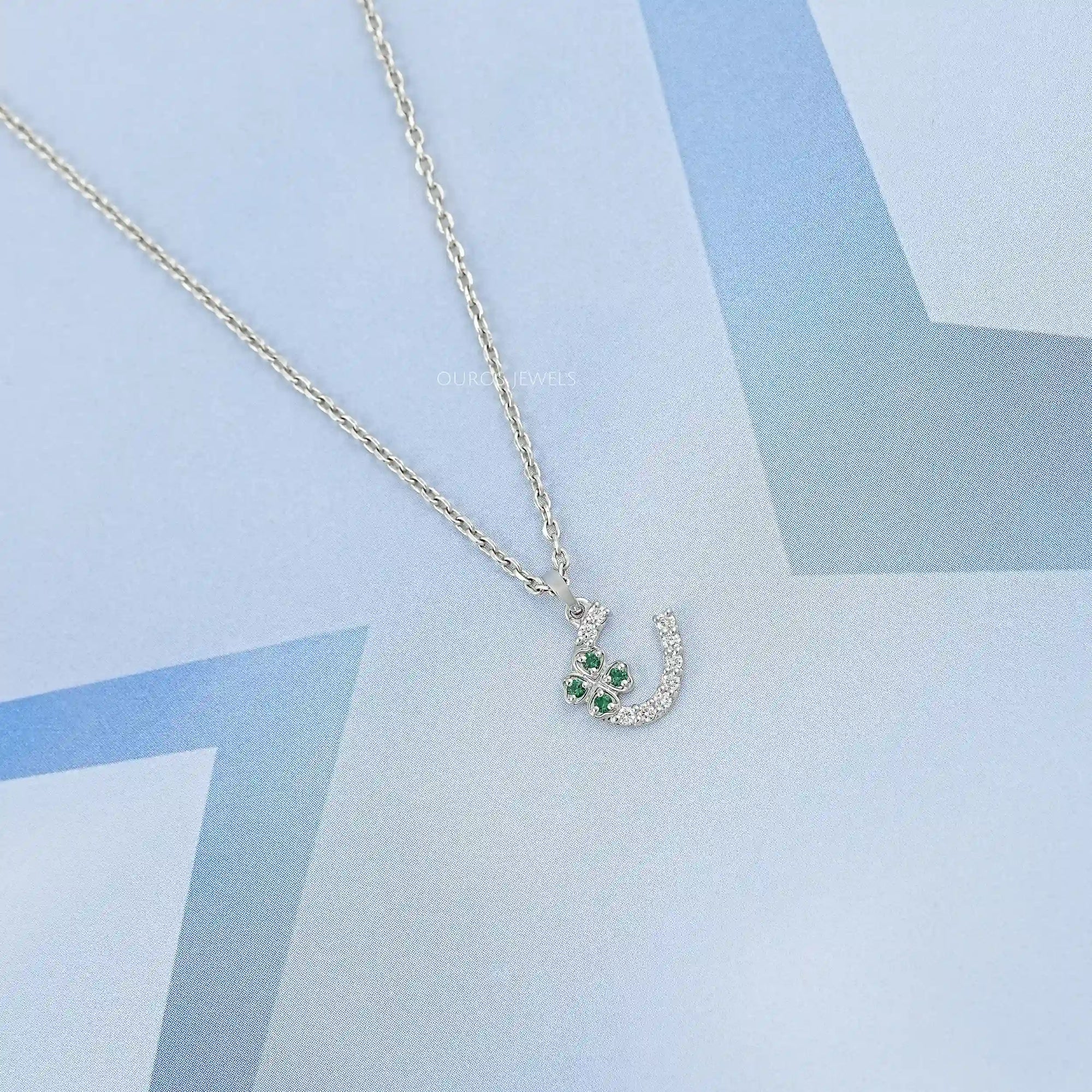 Round Green Gemstone Leaf Charm Pendant Necklaces