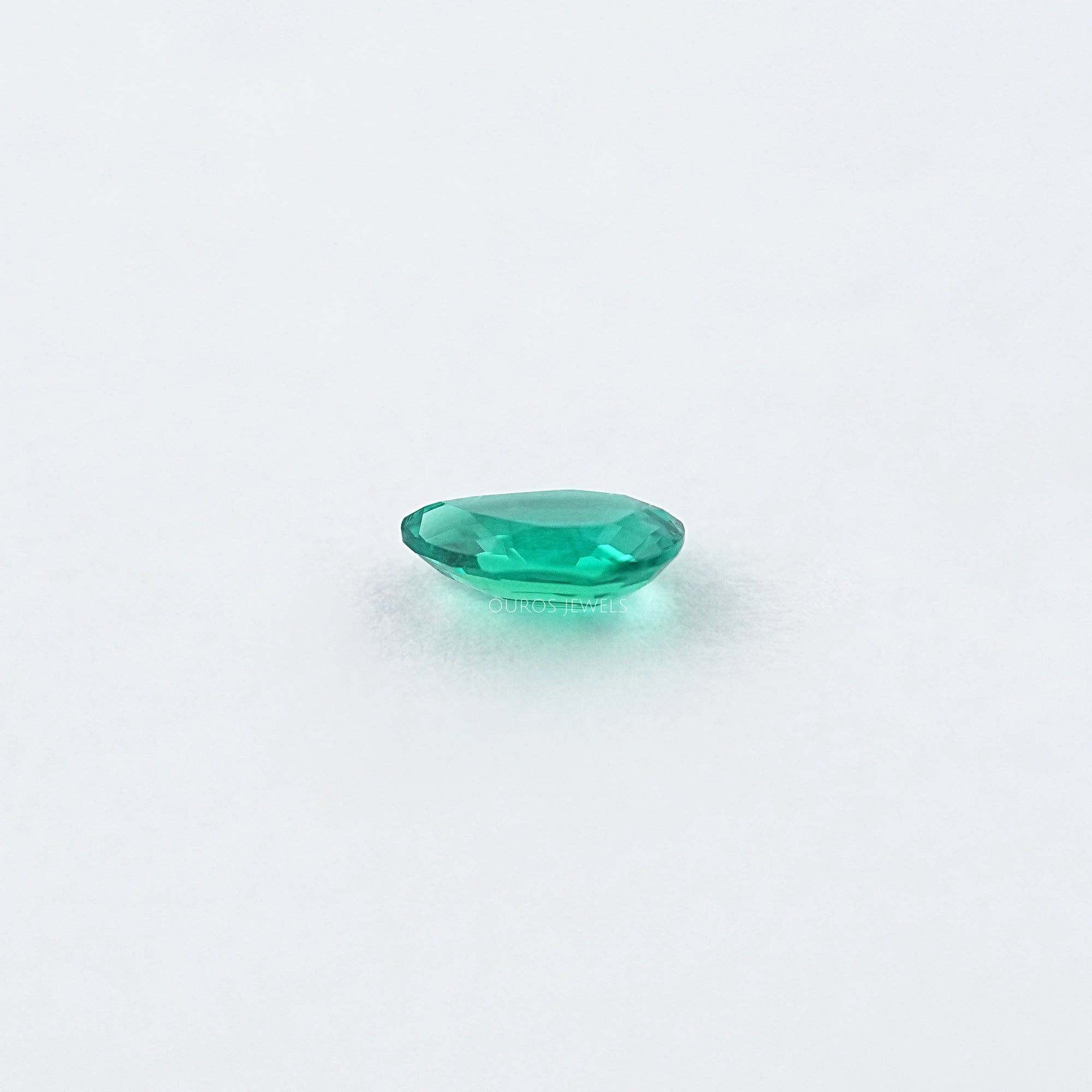 Colombian Green Pear Cut Gemstone Loose