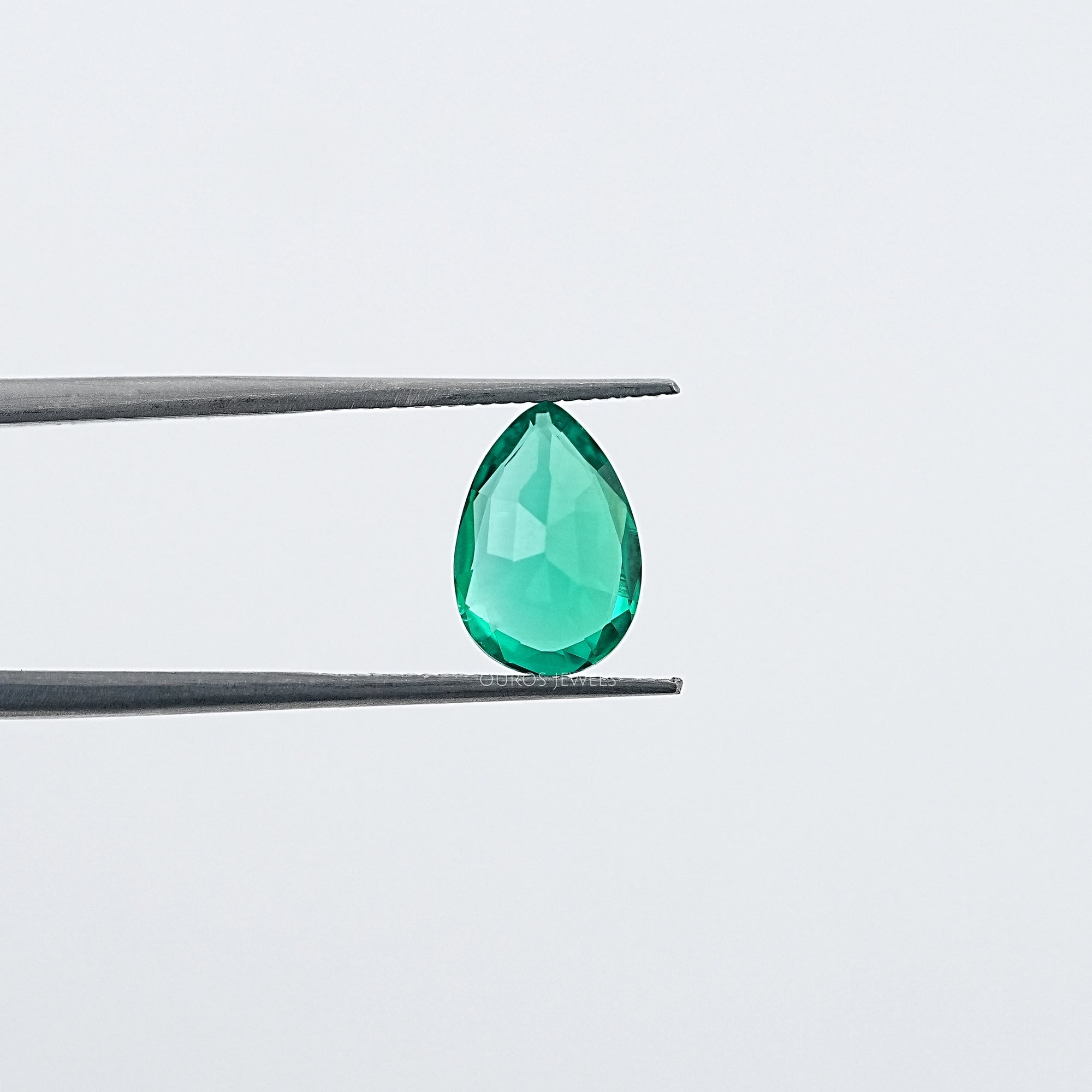 Colombian Green Pear Cut Gemstone Loose