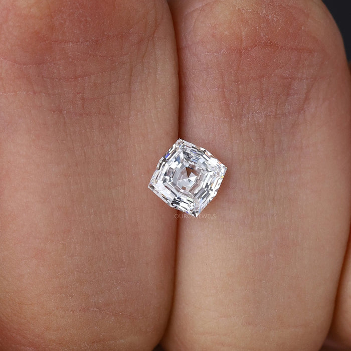 Cushion Cut Lab Grown Diamond With 1.10 Carat