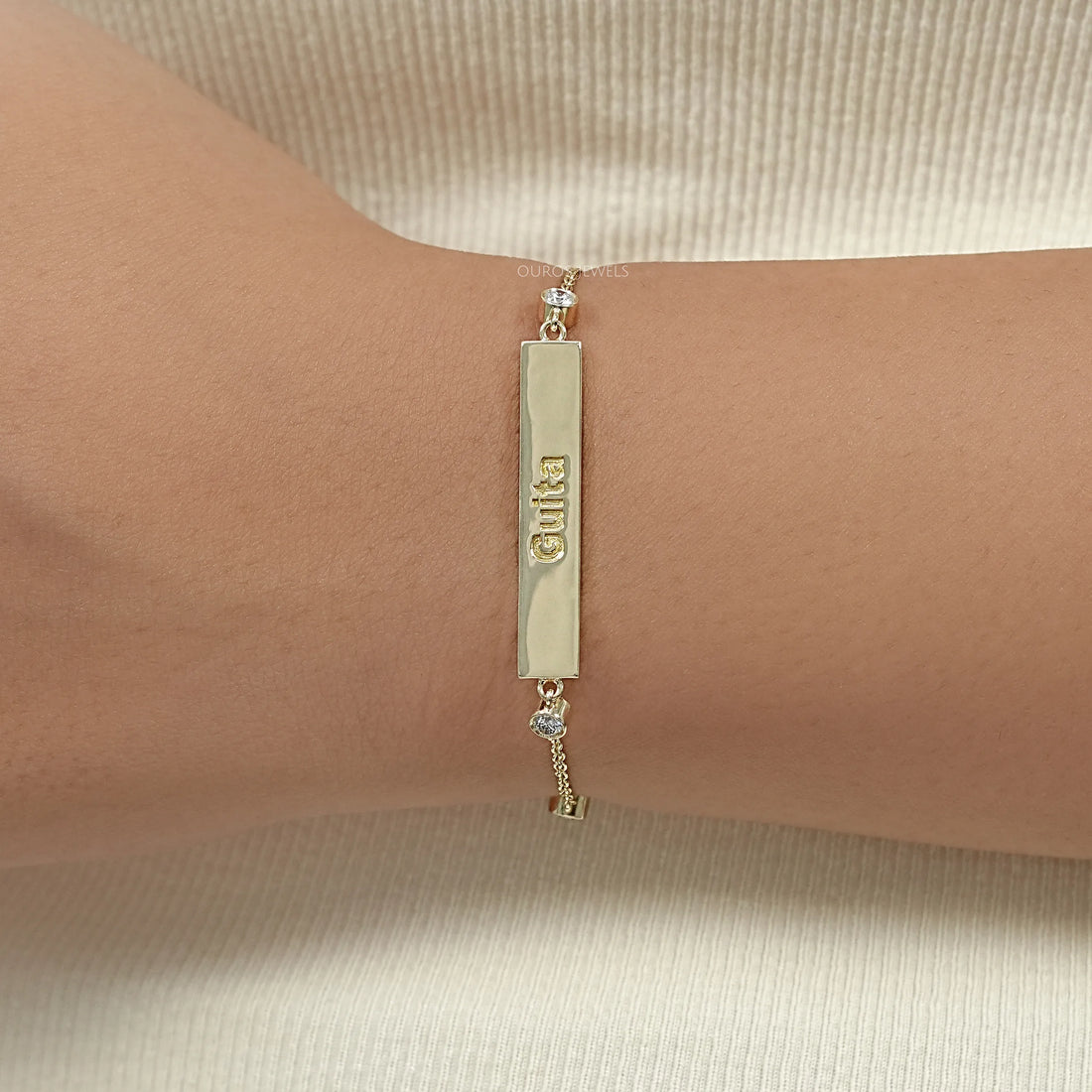 Guita Customize Bar Chain Bracelet Bracelet