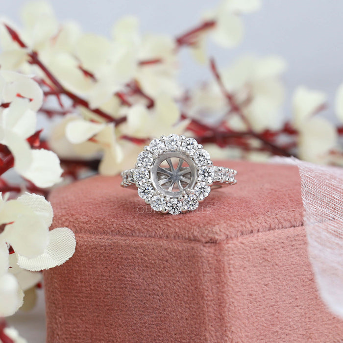 Engagement Ring Without Centre Diamond