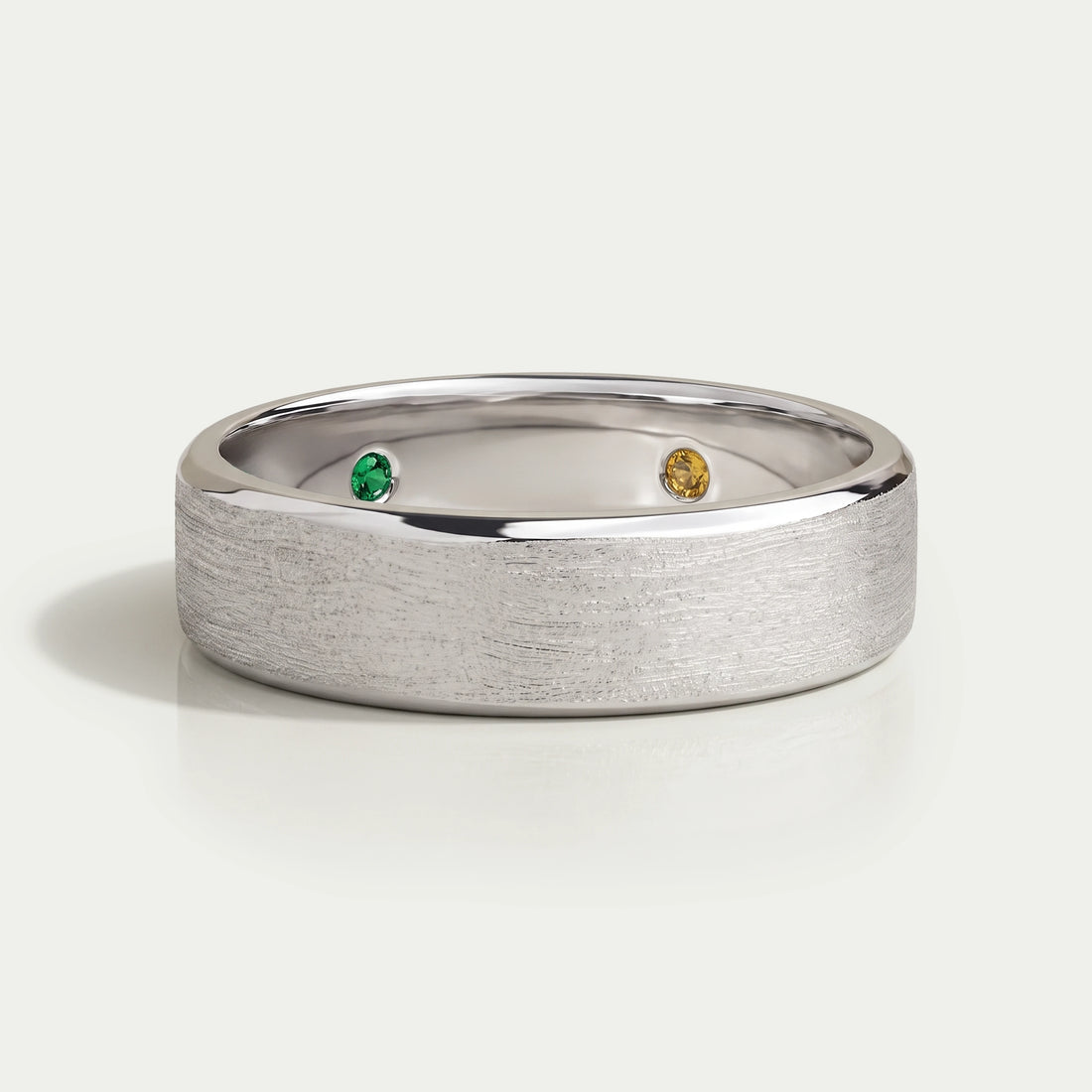 Round Cut Gemstone Inside Diamond Band