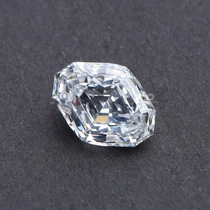 Modified Lozenge Step Cut Loose Diamond