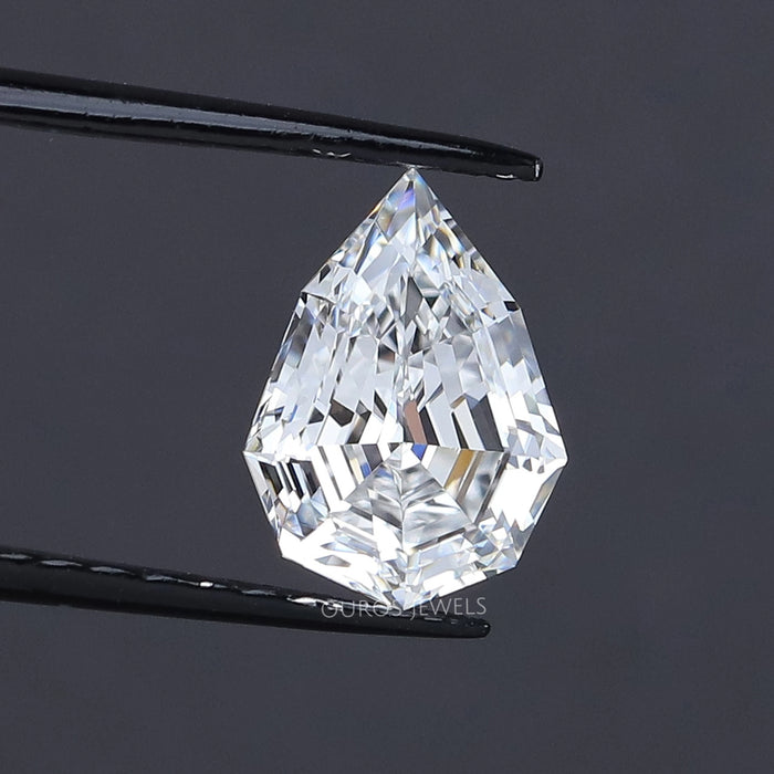 Pear Lab Grown Diamond With 1.50 Carat 