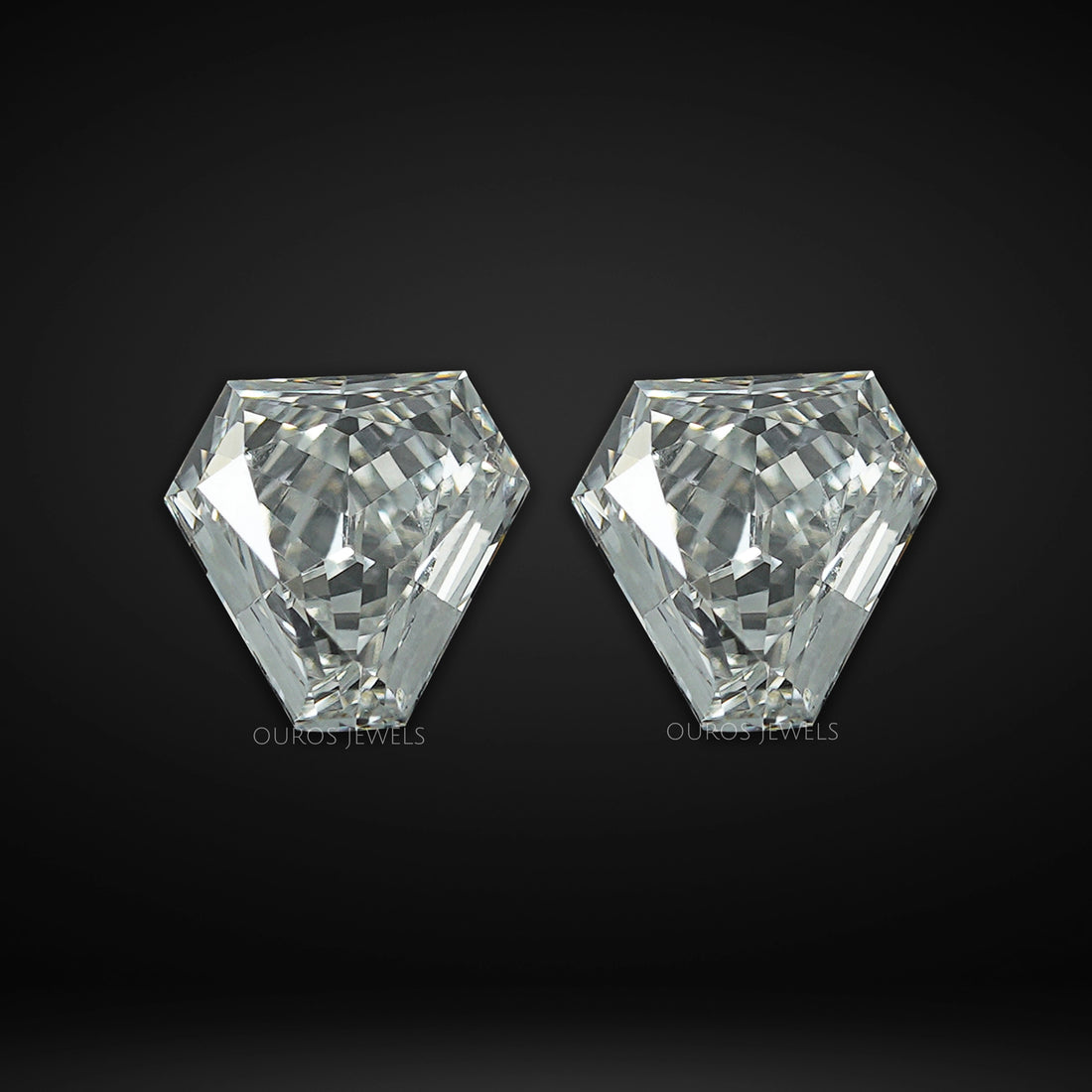 Calf's Head Shape Lab Diamond Pair Loose