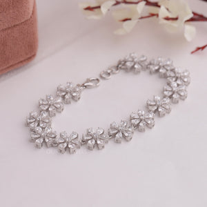 Pear Cut Lab Grown Diamond Bracelet With Floral Shape