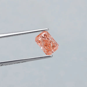 Radiant Cut Lab Grown Diamond With 1.05 Carat