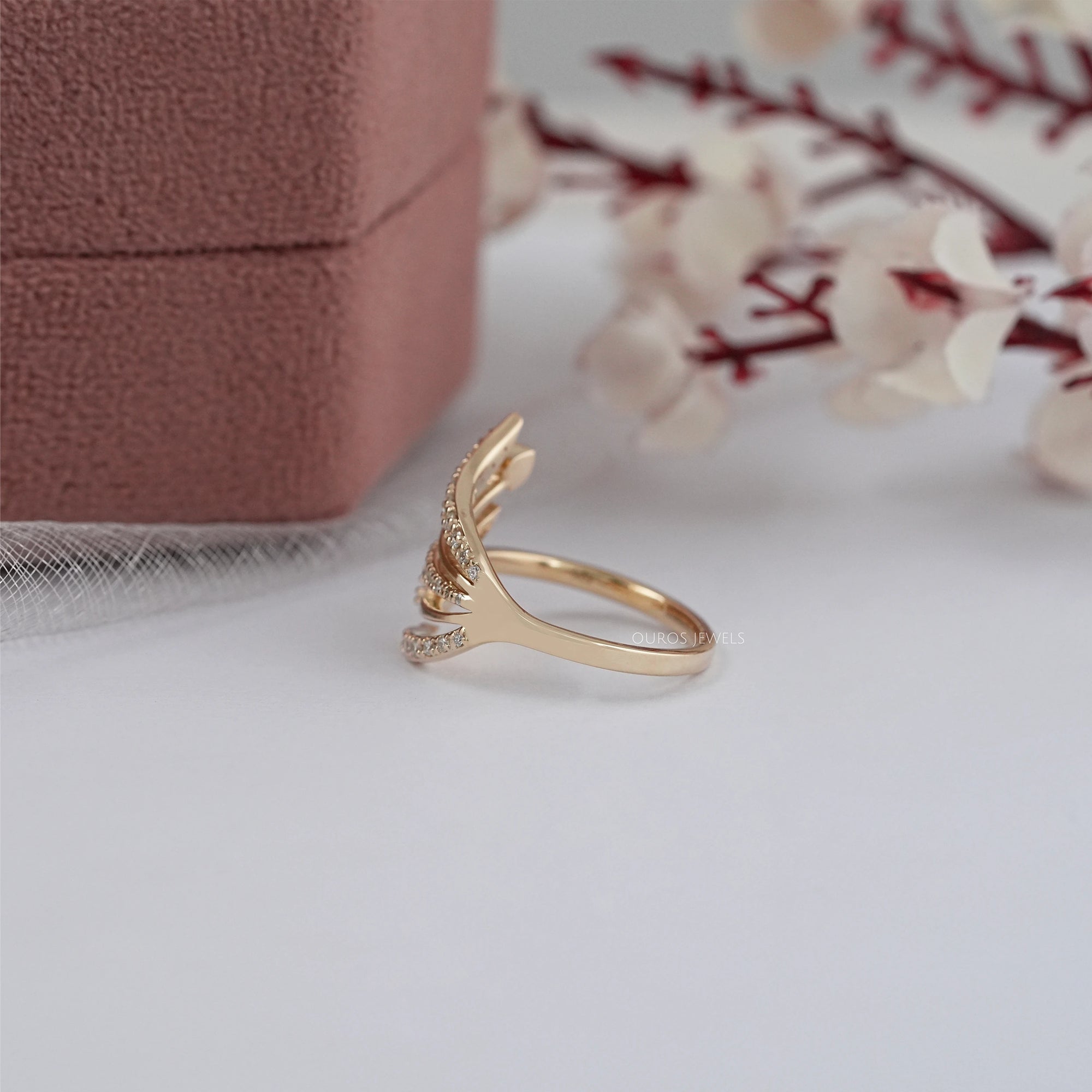 Round Lab Diamond Angel Wing Ring Ring