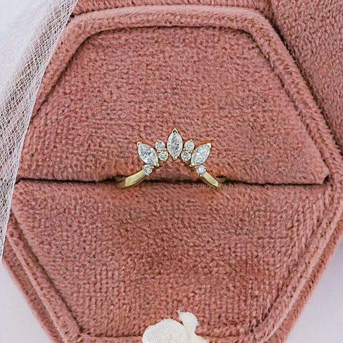 Marquise And Round Diamond Curved Dainty Ring Ring