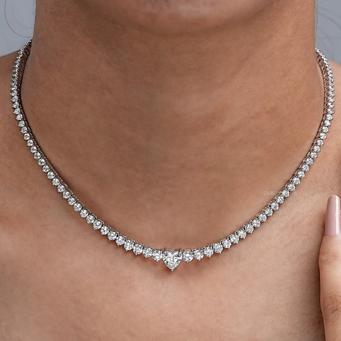 Heart And Round Cut Diamond Tennis Necklace