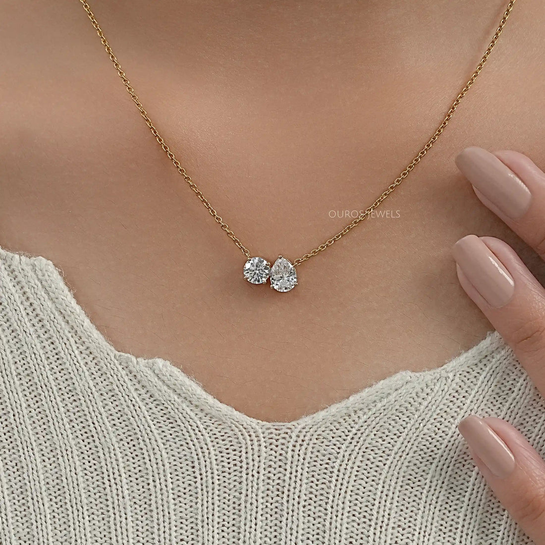 Pear And Round Diamond Toi Moi Pendant Necklaces