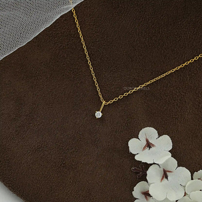 Lab Grown Round Diamond Solitaire Pendant Necklaces