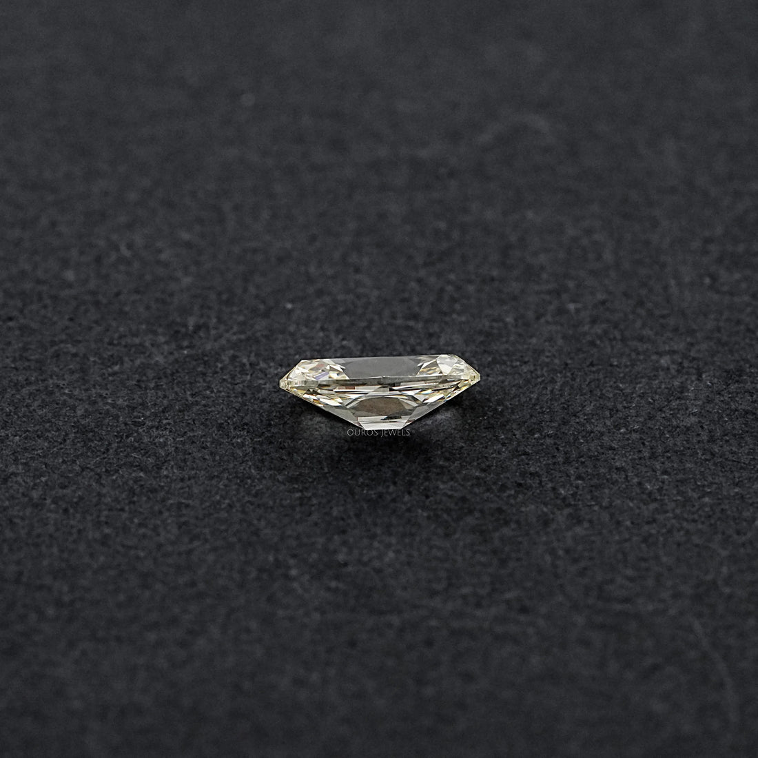 Brilliant Moval Cut Lab Grown Diamond Loose