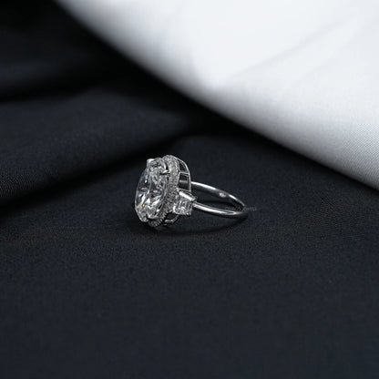 Molly Sims Oval Three Stone Ring - 96th Annual Academy Awards