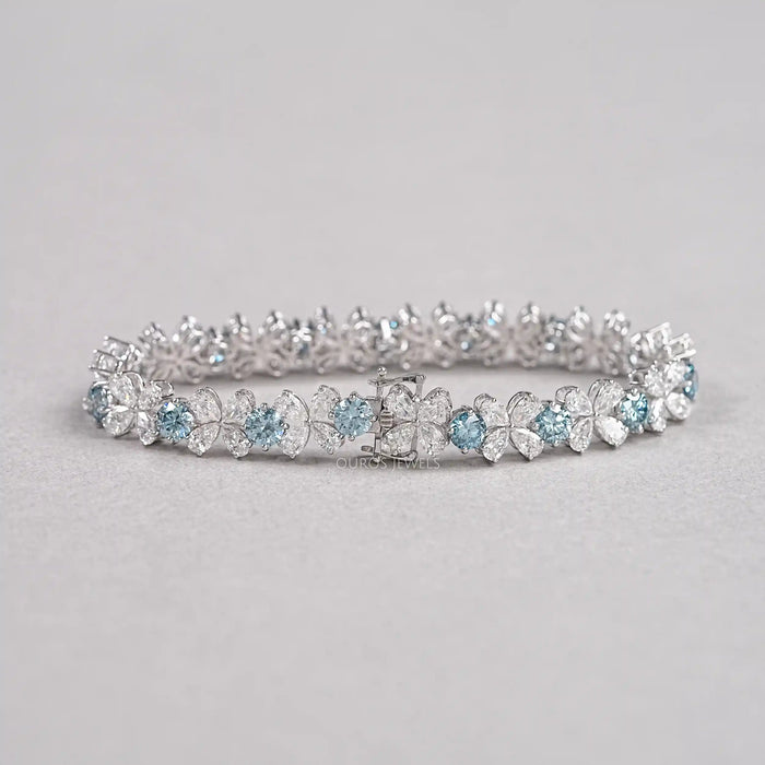 Pear-Shaped Flower Diamond  Bracelet