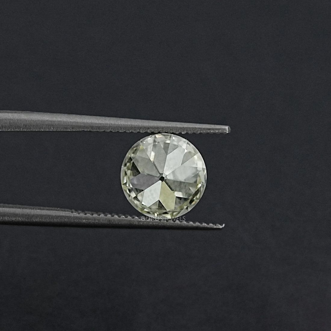 Lab Grown Traditional Old European Round Cut Loose Loose