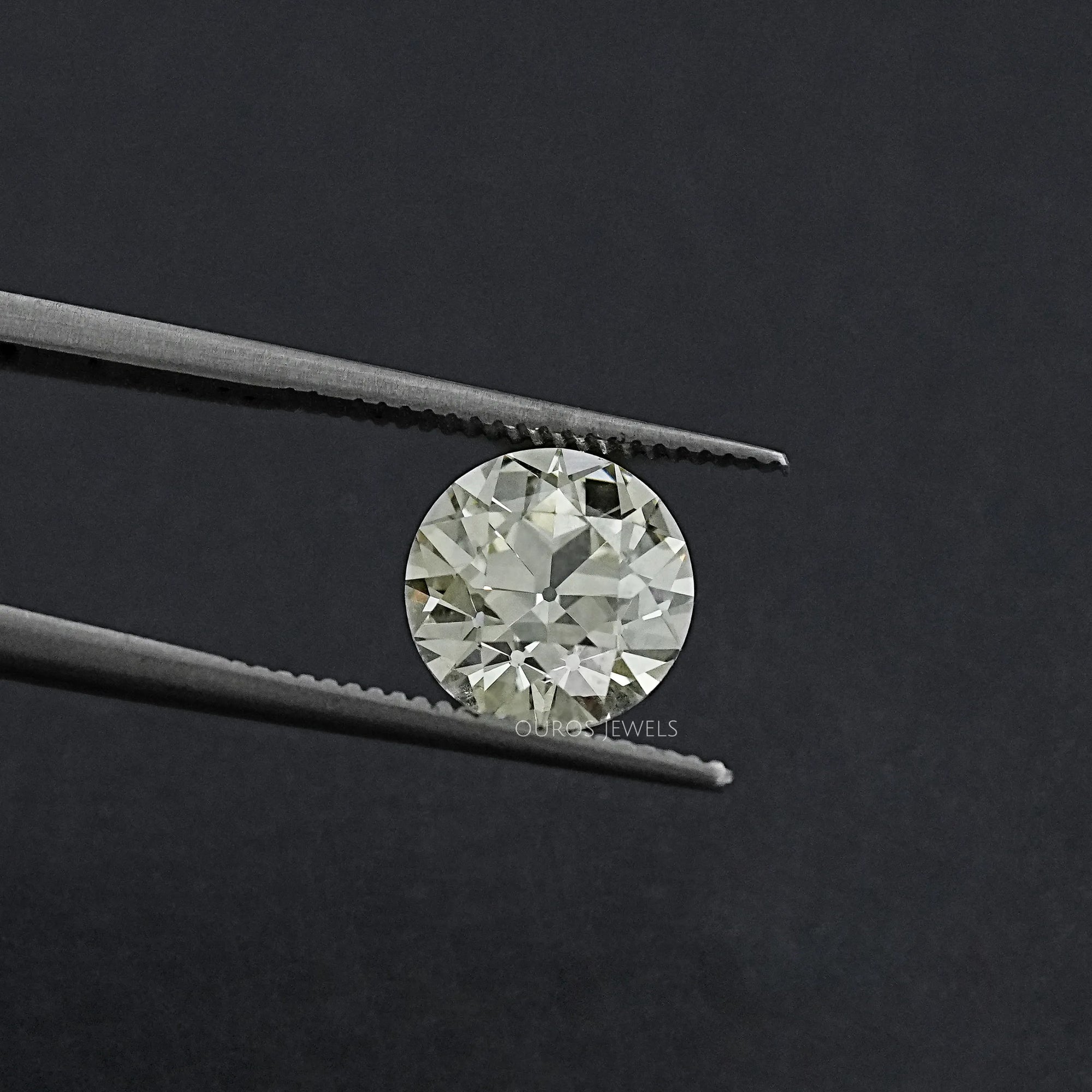 Lab Grown Traditional Old European Round Cut Loose Loose