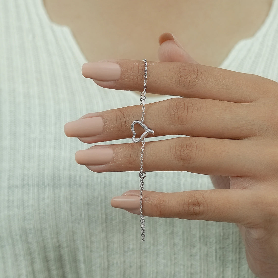 Open Heart Shape Round Diamond Chain Bracelet Bracelet