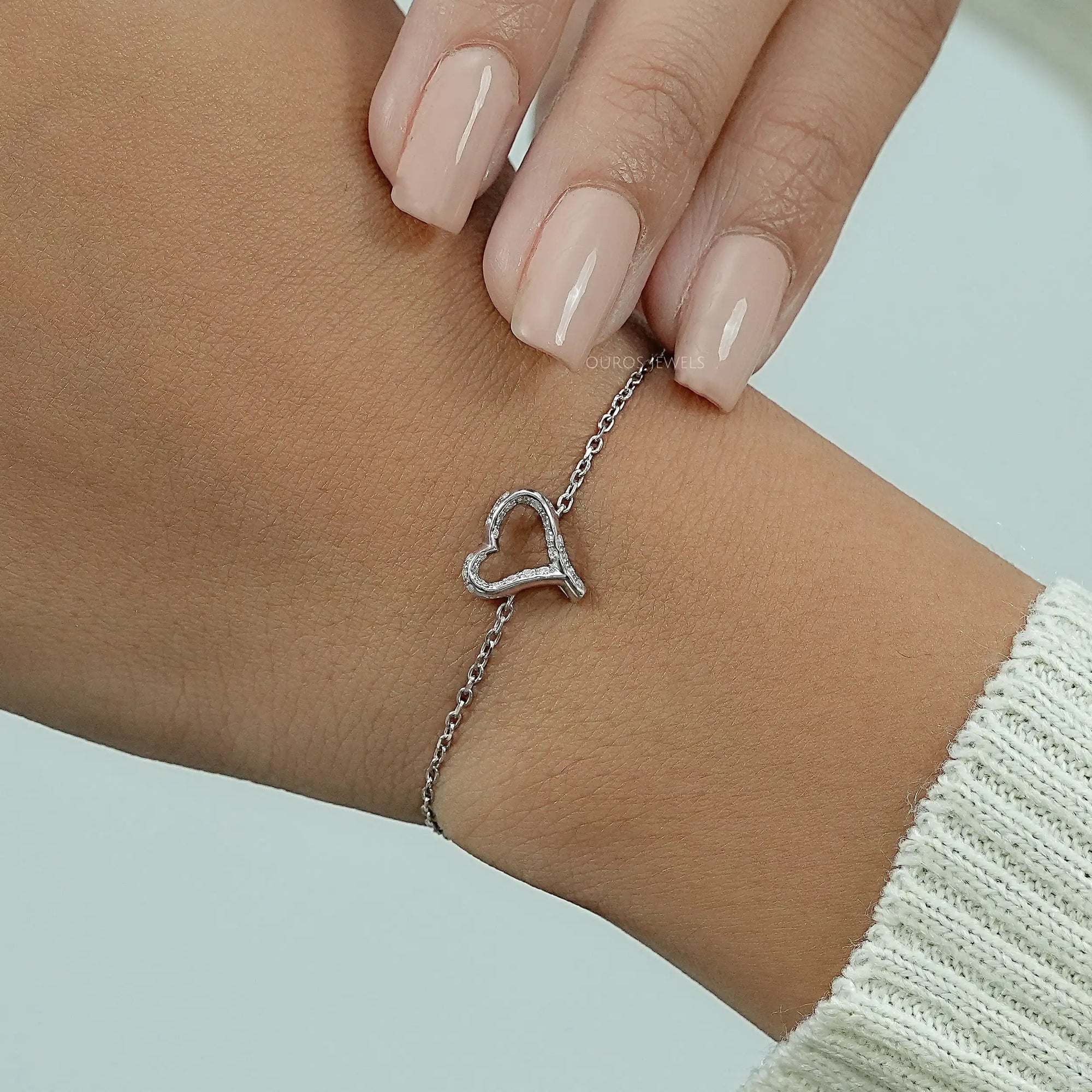 Open Heart Shape Round Diamond Chain Bracelet Bracelet