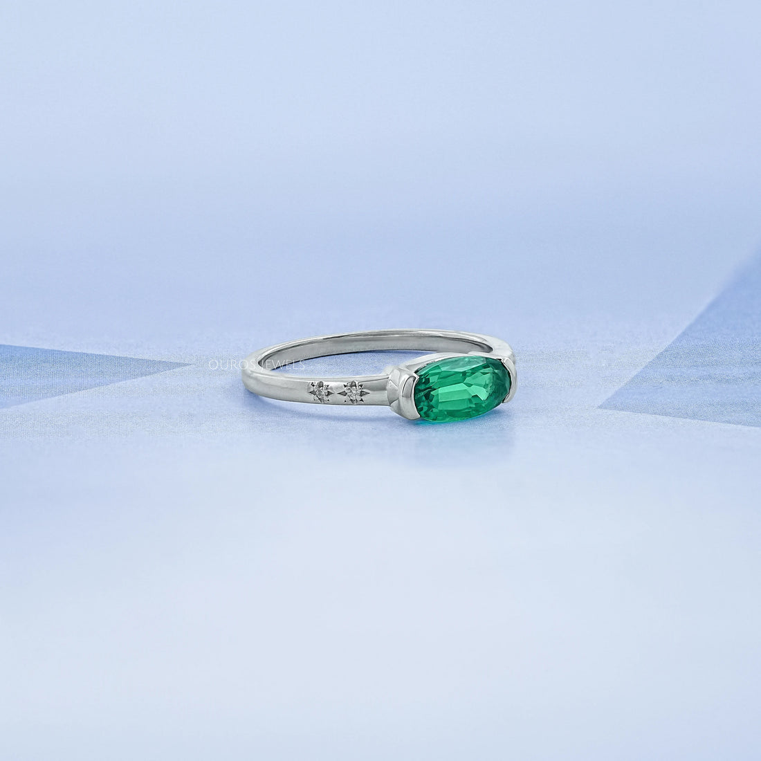 Green East West Oval Gemstone Accent Engagement Ring Ring