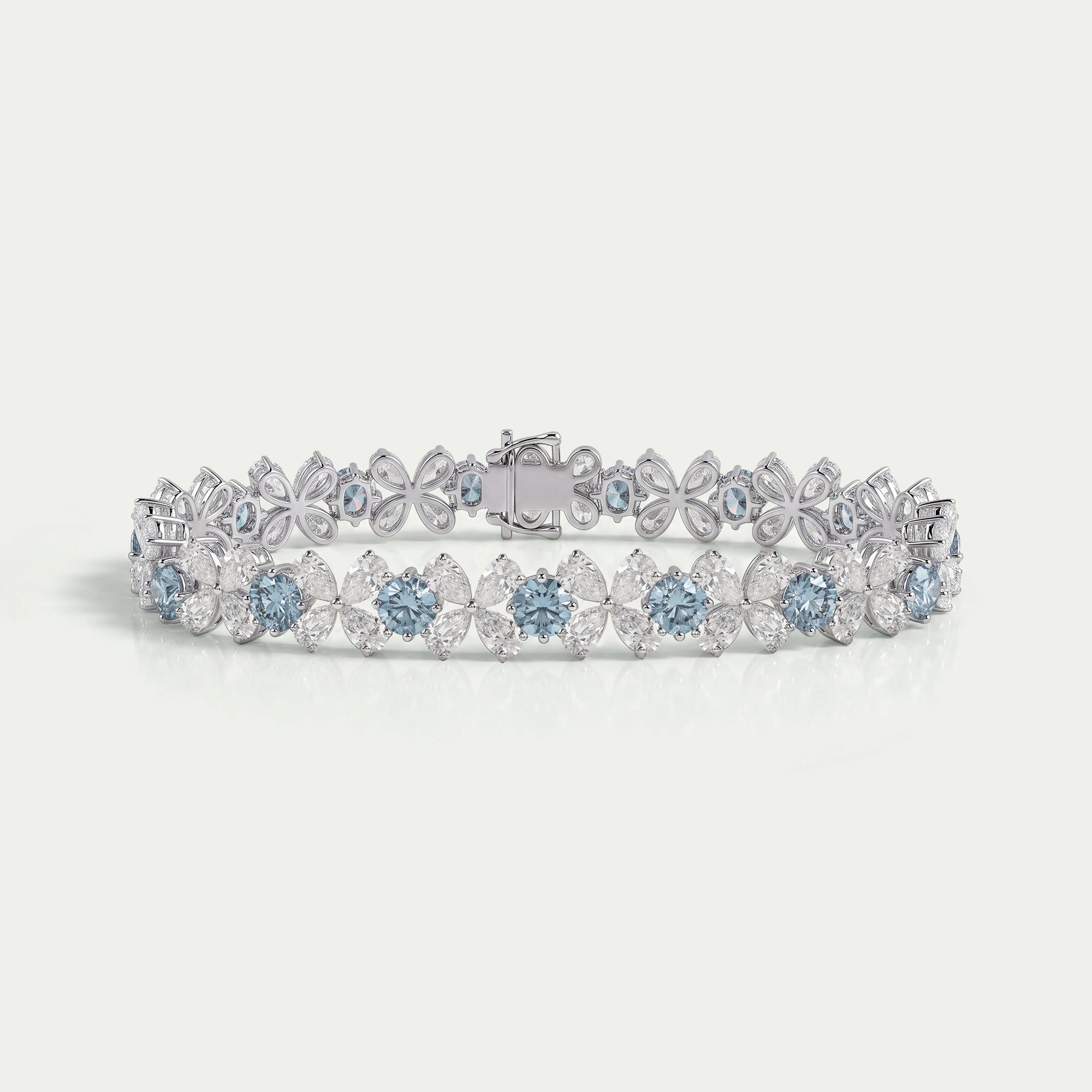 Pear-Shaped Flower Diamond Bracelet Bracelet