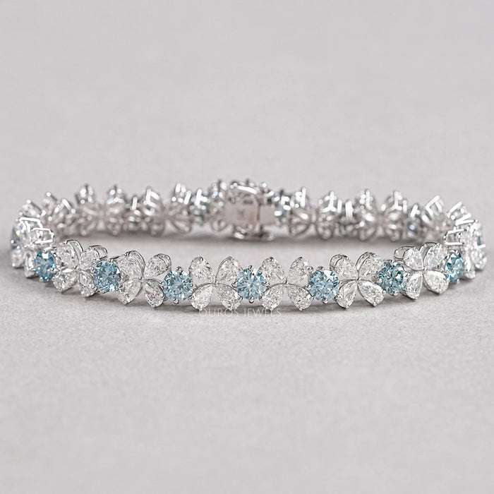 Pear-Shaped Flower Diamond  Bracelet
