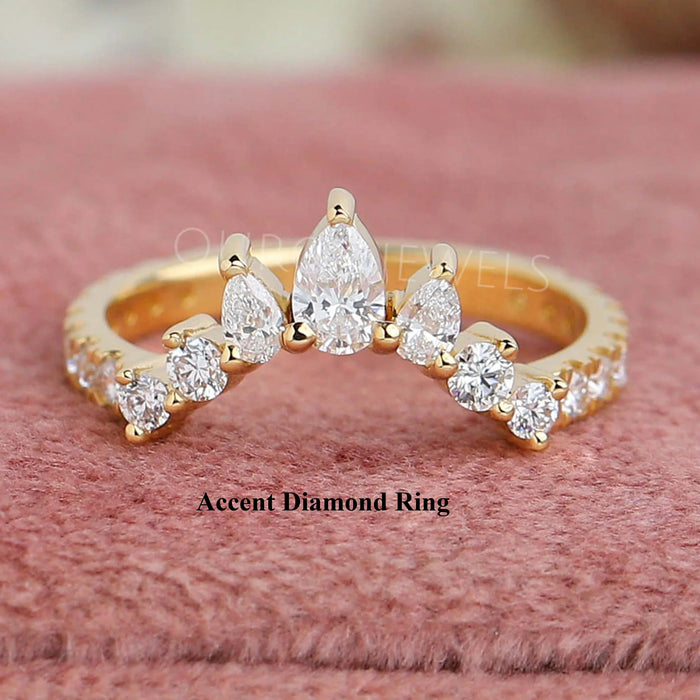 Curved Diamond Wedding Band With Pear And Round Cut