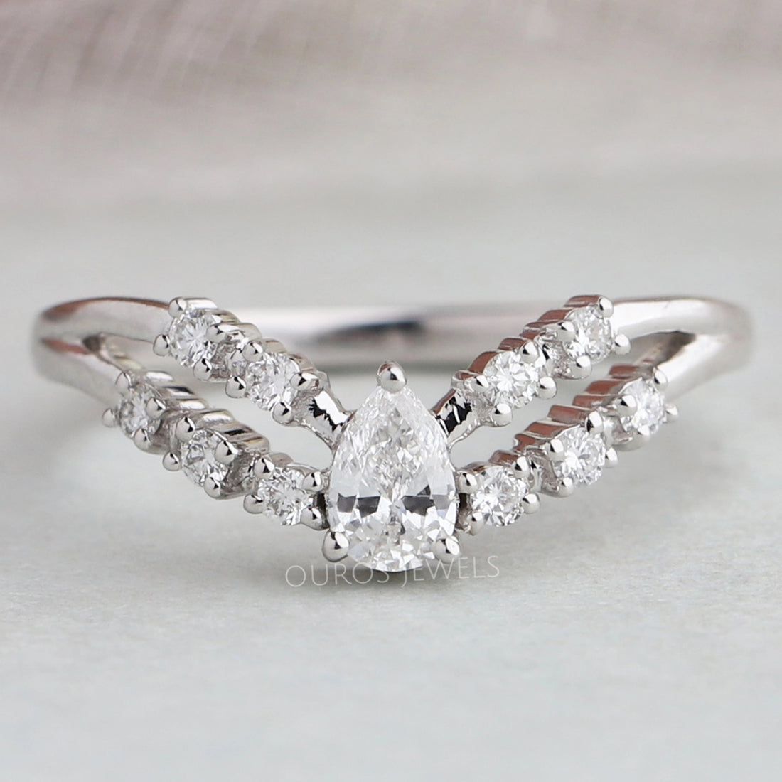 Pear Diamond Double Curved Band Rings