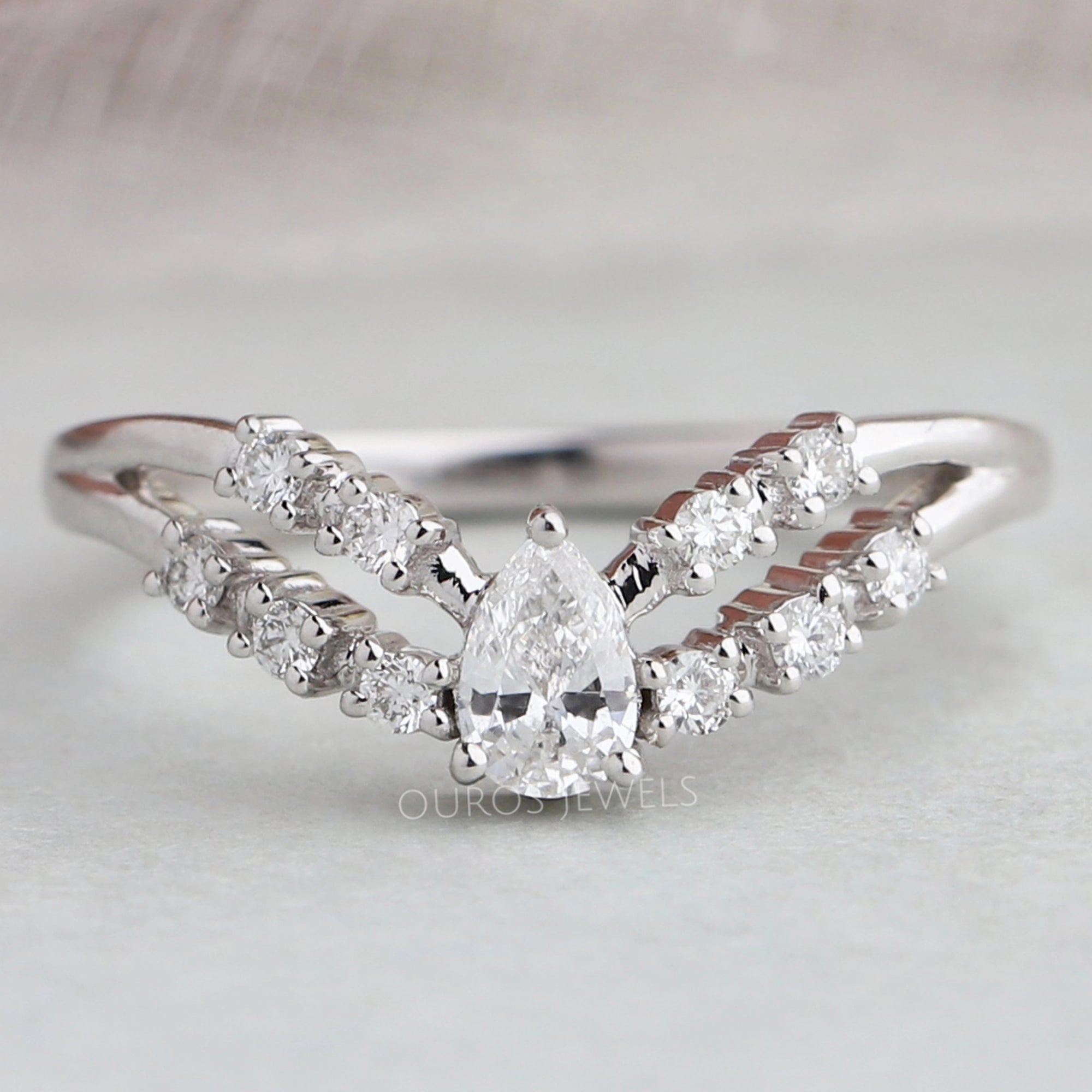 Pear Diamond Double Curved Band Rings