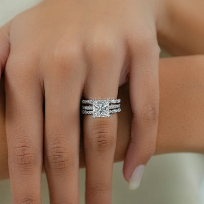 Round Cut Solitaire Accent Diamond Bridal Ring