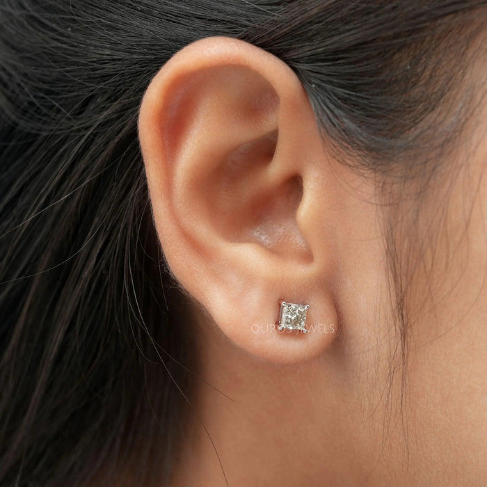 Olive Princess Lab Solitaire Stud Earrings