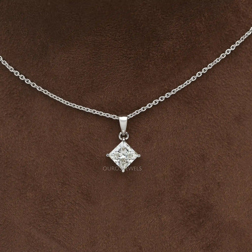 princess cut diamond pendant 